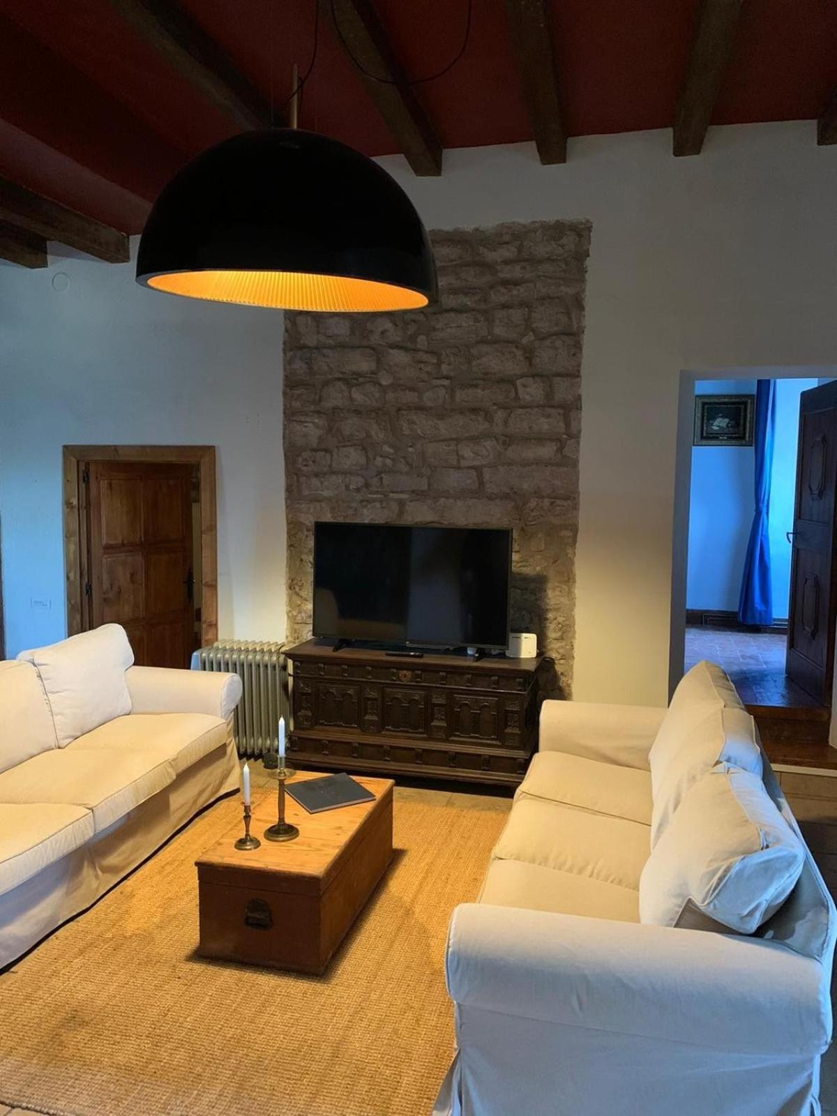 Masia Cal Millas - Turisme Rural Castellfullit de Riubregos Kültér fotó