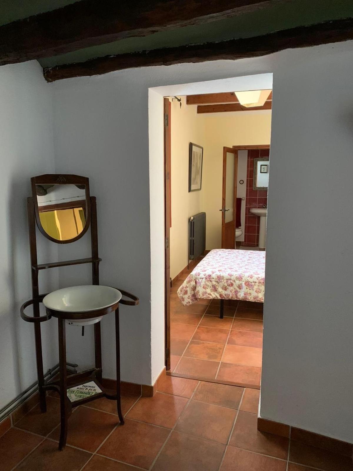Masia Cal Millas - Turisme Rural Castellfullit de Riubregos Kültér fotó