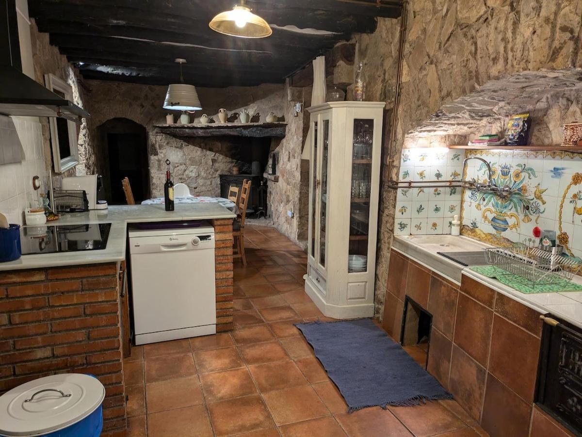 Masia Cal Millas - Turisme Rural Castellfullit de Riubregos Kültér fotó